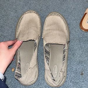 Size 10 Sanuk shoes brand new!